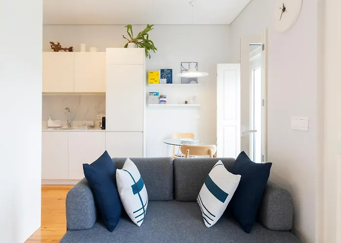 D858 - Comfort Near Downtown - Ac & Balcony